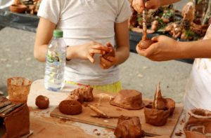 Atelier Enfants | Terre et Terres | Marché Toulouse | Les Allées Céramiques à Toulouse 21 et 22 septembre 2019 | Article | Terre et Terres | 12 septembre 2019