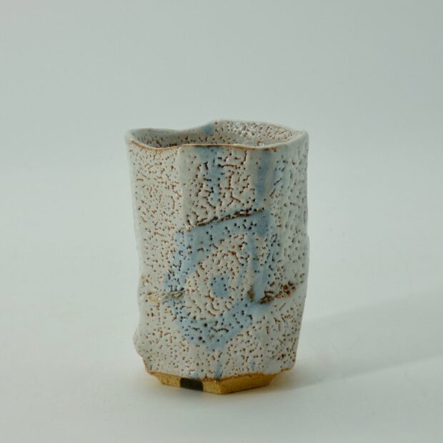 P1020901 | Pascal Geoffroy | Yunomi 3 | Produit | 25,00 € | 8196 | Bol en grès tourné et émaillé Cuisson au bois | Sébastien de GROOT | Terre et Terres | 4 décembre 2023