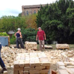 livraison tetris | Terre et Terres | Marché Toulouse | Livraison des Briques | Article | Terre et Terres | 6 avril 2025